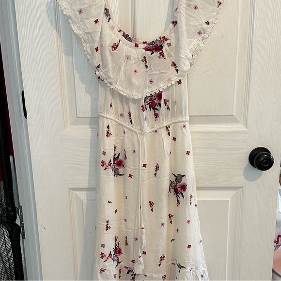 Lost + Wander Dress - Picture 8 of 9